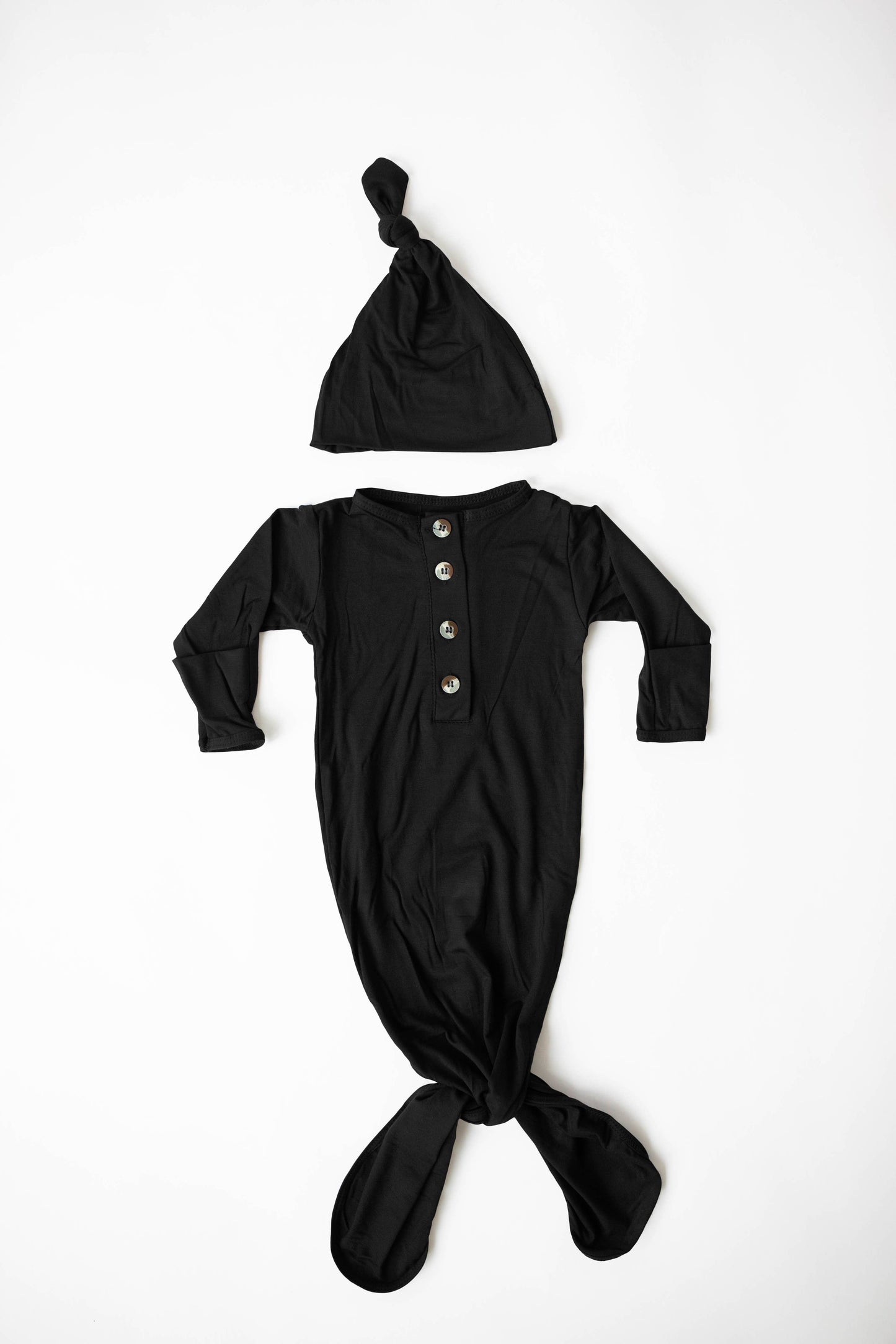 Knotted Baby Gown and Hat Set- Black